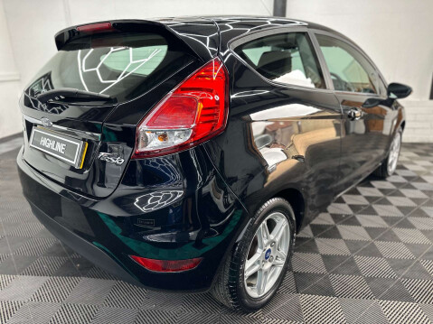 Ford Fiesta 1.0 Fiesta Zetec 3dr 8