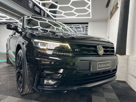 Volkswagen Tiguan 2.0 Tiguan R-Line TDI Semi-Auto 5dr 5