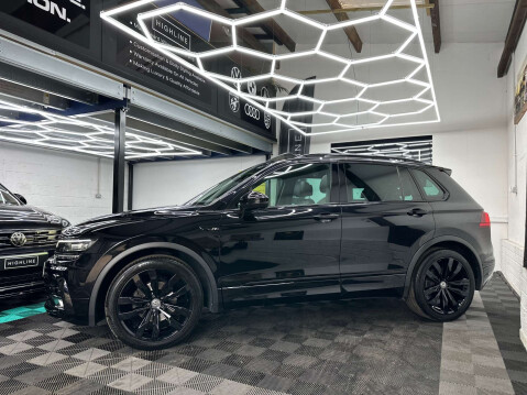 Volkswagen Tiguan 2.0 Tiguan R-Line TDI Semi-Auto 5dr 11