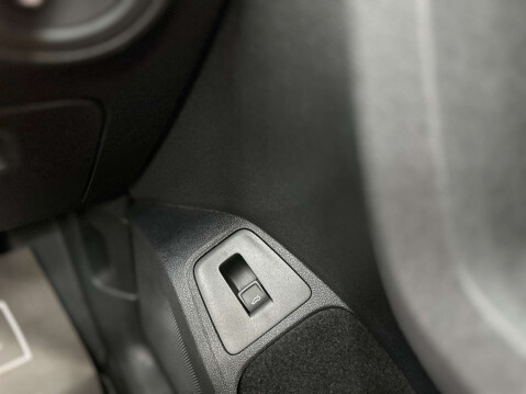 Volkswagen Tiguan 2.0 Tiguan R-Line TDI Semi-Auto 5dr 24