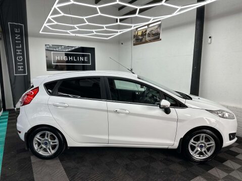 Ford Fiesta 1.0 Fiesta Zetec 5dr 6