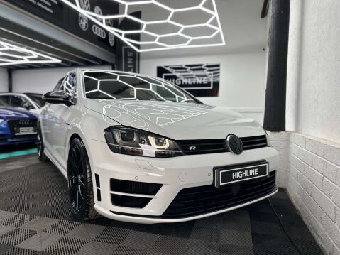 Volkswagen Golf 2.0 Golf R DSG 4WD 5dr 3