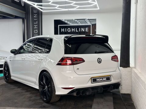 Volkswagen Golf 2.0 Golf R DSG 4WD 5dr 11