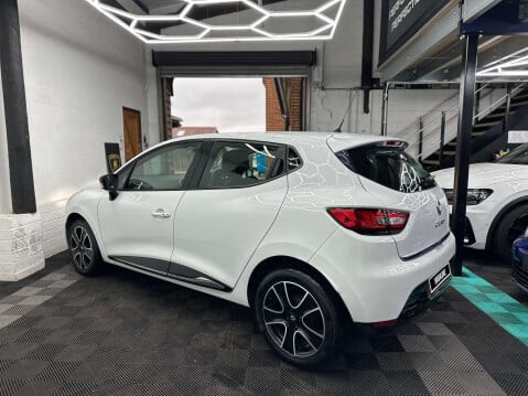 Renault Clio 1.1 Clio Dynamique Nav 16v 5dr 8