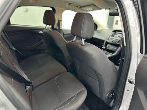 Ford Focus 1.5 Focus Zetec TDCI 5dr 30