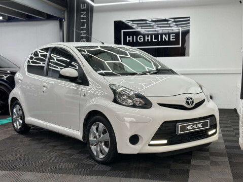 Toyota Aygo 1.0 Aygo Move with Style VVT-i 5dr 2