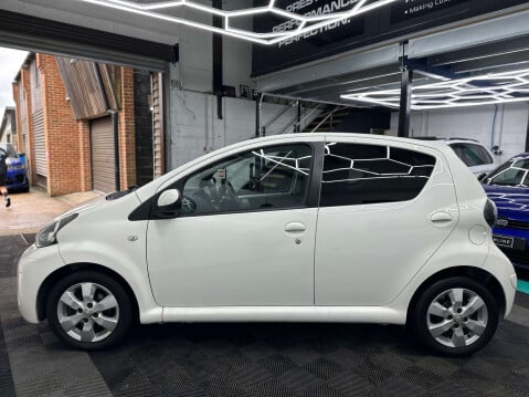 Toyota Aygo 1.0 Aygo Move with Style VVT-i 5dr 10