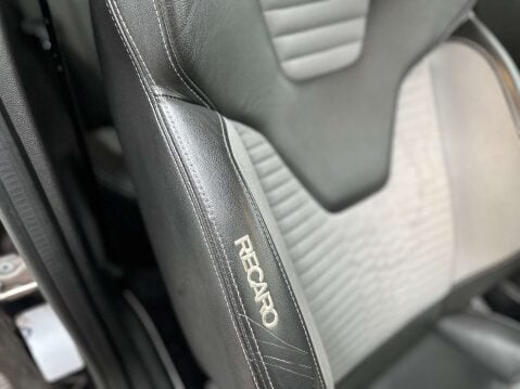 Ford Fiesta 1.6 Fiesta ST-3 T 3dr 21