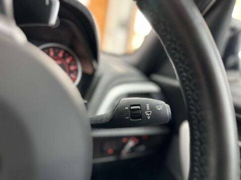BMW 1 Series 3.0 M135i Auto 5dr 31