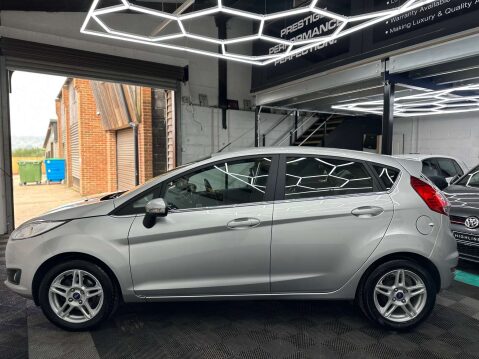 Ford Fiesta 1.0 Fiesta Zetec 5dr 11