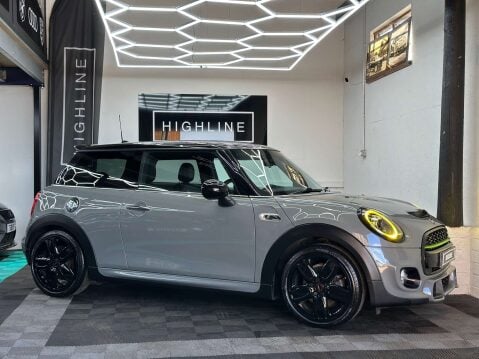Mini Hatch 2.0 Cooper S Auto 3dr 4
