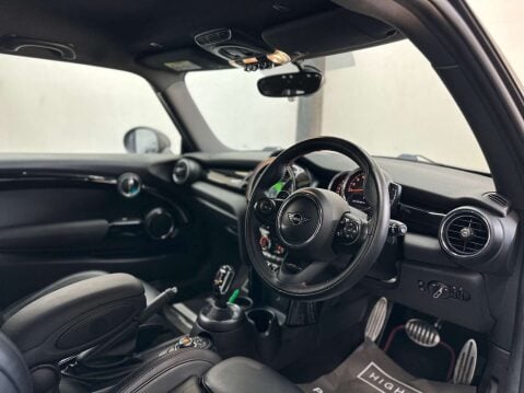 Mini Hatch 2.0 Cooper S Auto 3dr 16