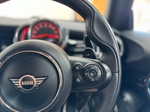 Mini Hatch 2.0 Cooper S Auto 3dr 21