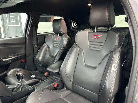 Ford Focus 2.0 Focus ST-3 TDCi 5dr 42