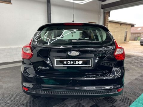 Ford Focus 1.6 Focus Zetec 105 5dr 7