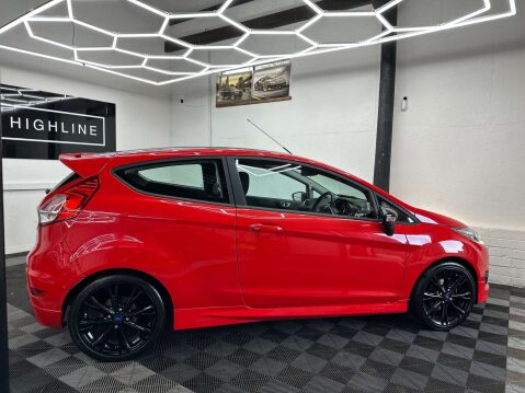 Ford Fiesta 1.0 Fiesta Zetec S Red Edition 3dr 6