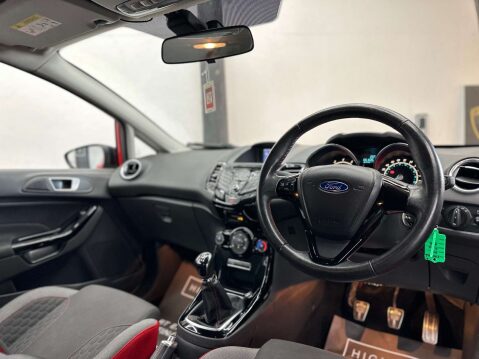 Ford Fiesta 1.0 Fiesta Zetec S Red Edition 3dr 15