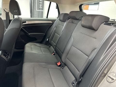 Volkswagen Golf 1.4 Golf Match TSi BlueMotion Technology Semi-Auto 5dr 43