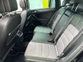 Volkswagen Tiguan 1.5 Tiguan R-Line TSi Evo Semi-Auto 5dr 44