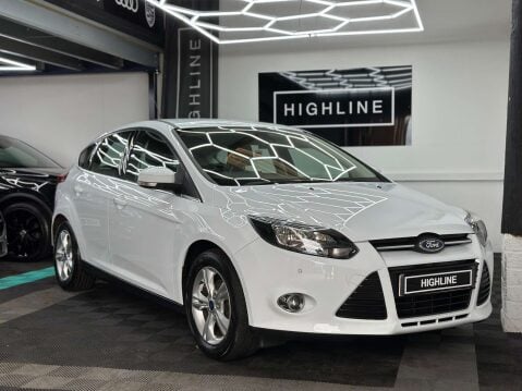 Ford Focus 1.6 Focus Zetec 105 5dr 2