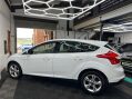 Ford Focus 1.6 Focus Zetec 105 5dr 8