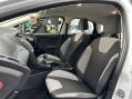 Ford Focus 1.6 Focus Zetec 105 5dr 26