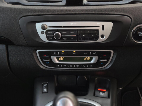 Renault Scenic 1.5 dCi Dynamique Nav Euro 6 (s/s) 5dr 17