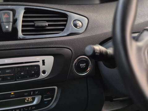 Renault Scenic 1.5 dCi Dynamique Nav Euro 6 (s/s) 5dr 18