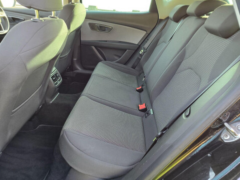 SEAT Leon 1.6 TDI SE Dynamic Technology Euro 6 (s/s) 5dr 13