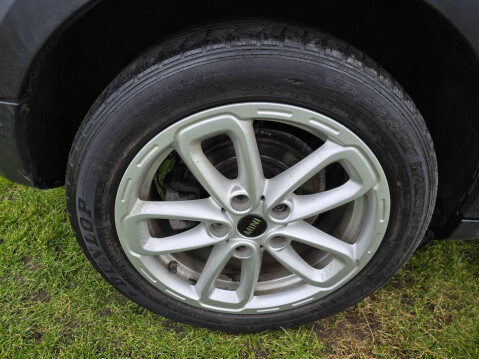 Mini Countryman 2.0 Cooper SD Euro 5 (s/s) 5dr 19