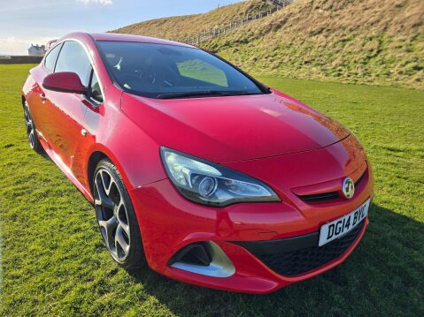 Vauxhall Astra GTC 2.0T VXR Euro 5 (s/s) 3dr 1