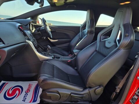 Vauxhall Astra GTC 2.0T VXR Euro 5 (s/s) 3dr 10