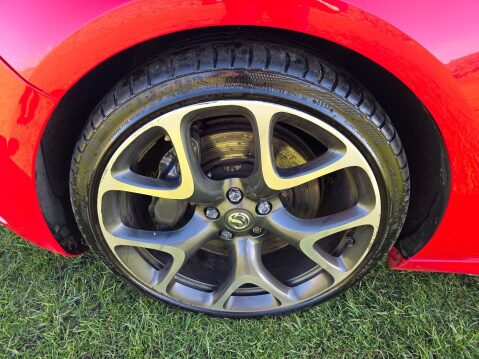 Vauxhall Astra GTC 2.0T VXR Euro 5 (s/s) 3dr 19