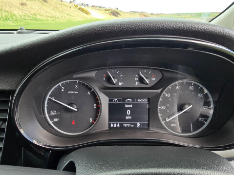 Vauxhall Mokka X 1.6 CDTi Active 4WD Euro 6 (s/s) 5dr 39