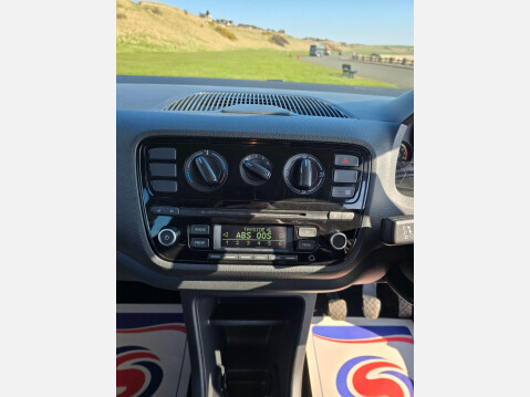 Volkswagen Up 1.0 Take up! Euro 6 3dr 30