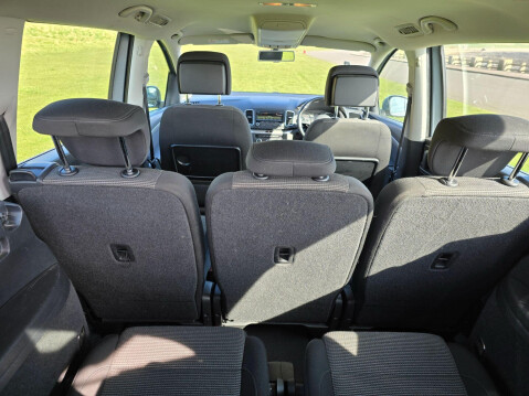 Volkswagen Sharan 2.0 TDI DPF SE 5dr 21