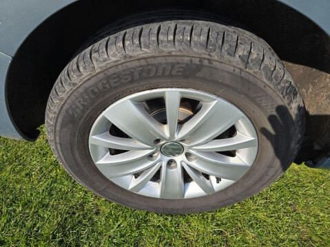 Volkswagen Sharan 2.0 TDI DPF SE 5dr 17