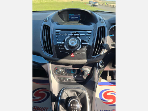 Ford Kuga 2.0 TDCi Titanium 2WD Euro 5 5dr 31