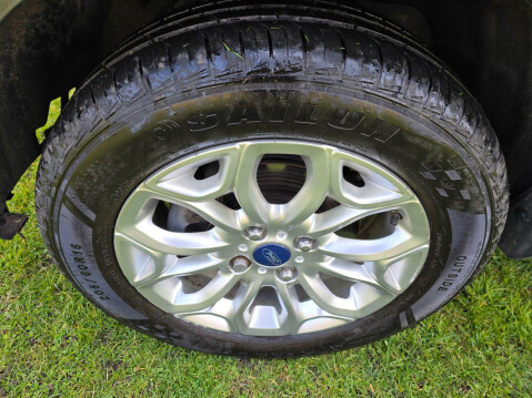 Ford Ecosport 1.5 Titanium 2WD Euro 5 5dr 16