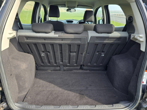 Ford Ecosport 1.5 Titanium 2WD Euro 5 5dr 27