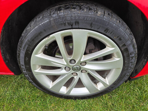 Vauxhall Astra 1.4i Turbo SRi Euro 6 5dr 18