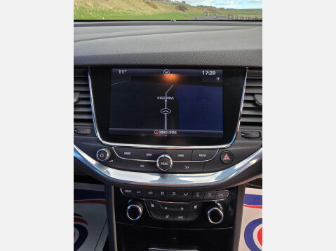 Vauxhall Astra 1.4i Turbo Elite Nav Euro 6 5dr 42