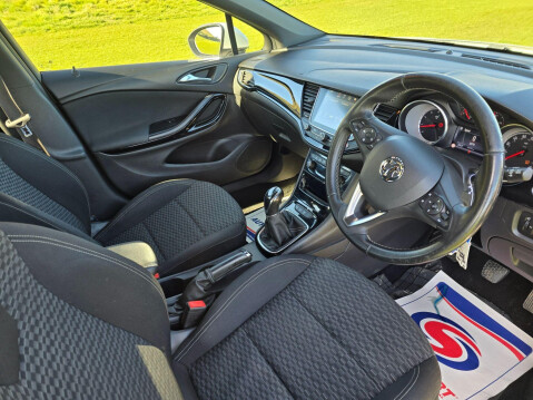 Vauxhall Astra 1.4i Turbo SRi VX Line Nav Euro 6 5dr 8