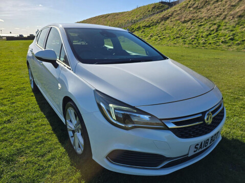 Vauxhall Astra 1.4i Turbo SRi VX Line Nav Euro 6 5dr 1