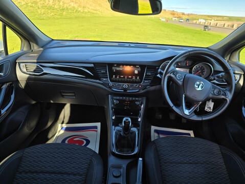 Vauxhall Astra 1.4i Turbo SRi VX Line Nav Euro 6 5dr 7
