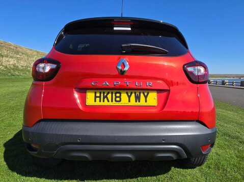 Renault Captur 0.9 TCe ENERGY Iconic Euro 6 (s/s) 5dr 10