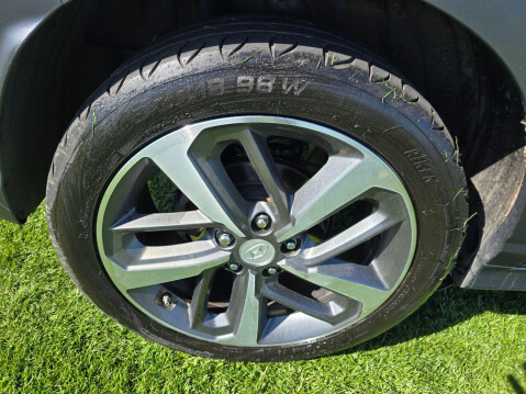 Hyundai KONA 1.0 T-GDi Blue Drive Premium Euro 6 (s/s) 5dr 32