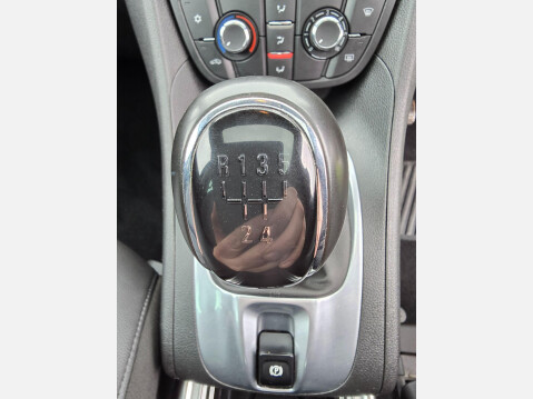 Vauxhall Meriva 1.4i SE Euro 6 5dr 42