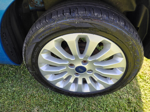 Ford Ka ZETEC 12