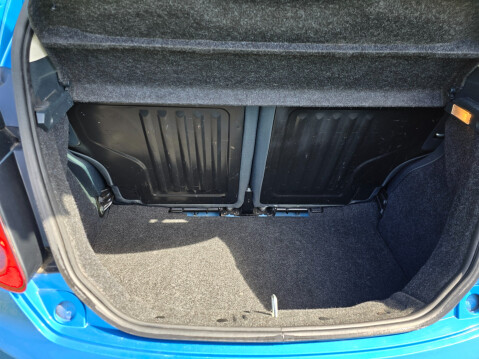 Ford Ka ZETEC 21